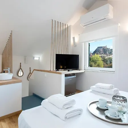Arieni Sea View House 아파트 *